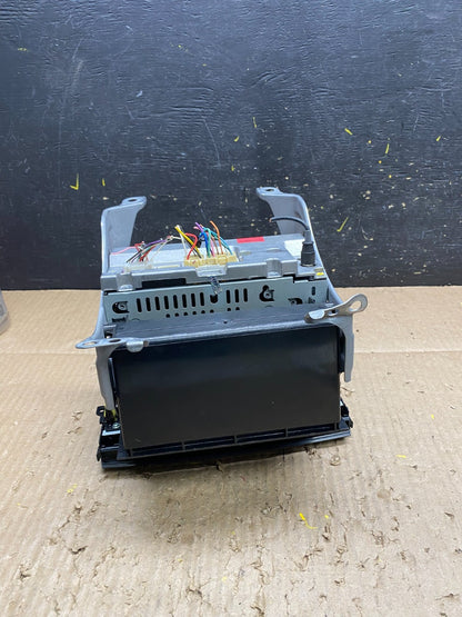 2006 to 2009 Toyota Prius OEM Radio AM/FM CD Player Oem V1618 DG6