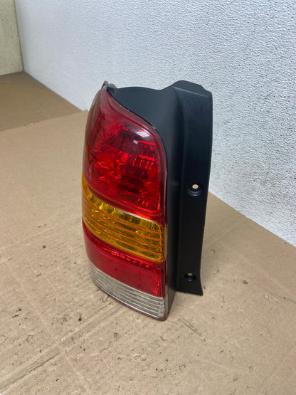 2001 to 2007 Ford Escape Left Driver Lh Side Tail Light Aftermarket AE6113 LK1