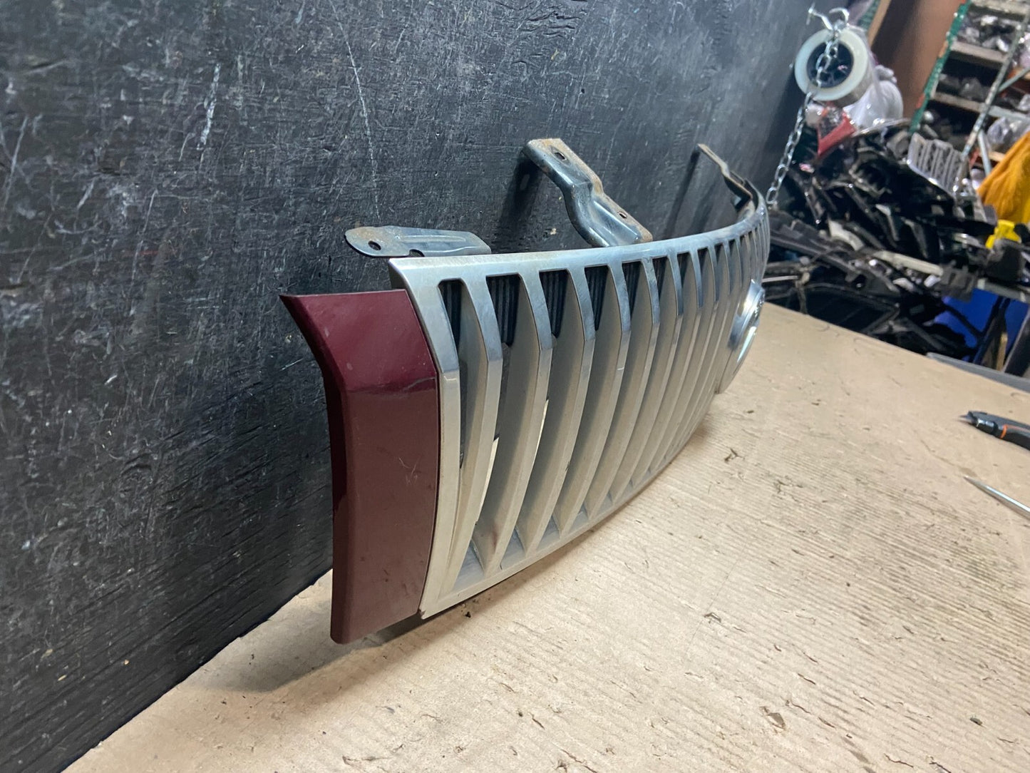 2005 2006 2007 Mercury Montego Front Upper Grill Grille i3649 Oem DG12