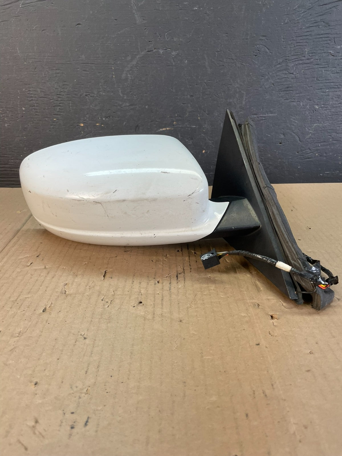 2011 to 2014 Chrysler 300 Right Passenger RH View Heated Mirror AD8674 DW0
