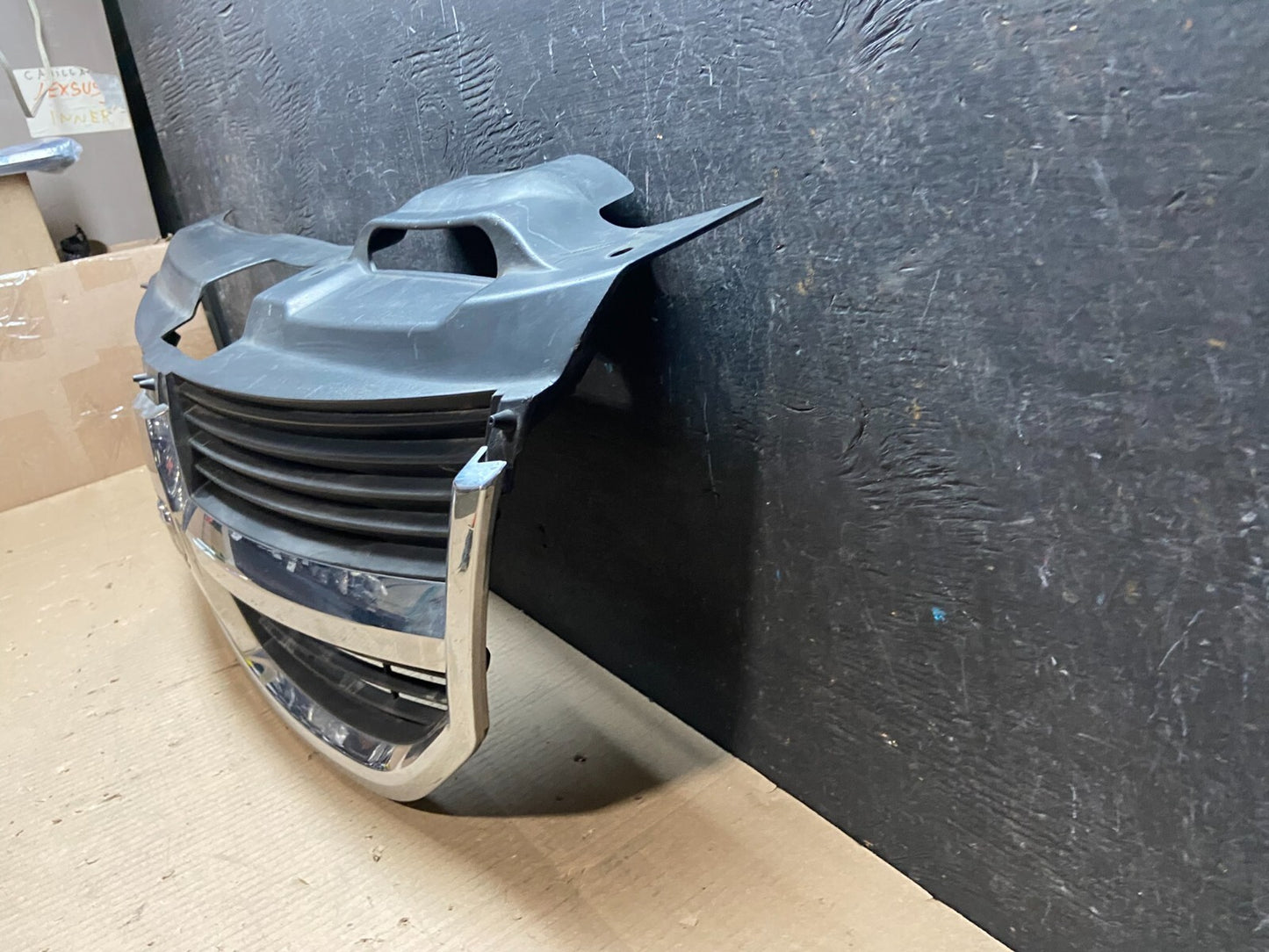 2009 to 2010 Dodge Journey Chrome Front Upper Grill Grille i7597 DG1