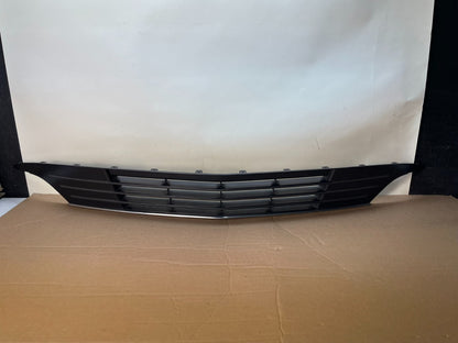 2013 to 2019 Lincoln MKT Lower Bumper Fog Light Grill Grille ah8844 DG0