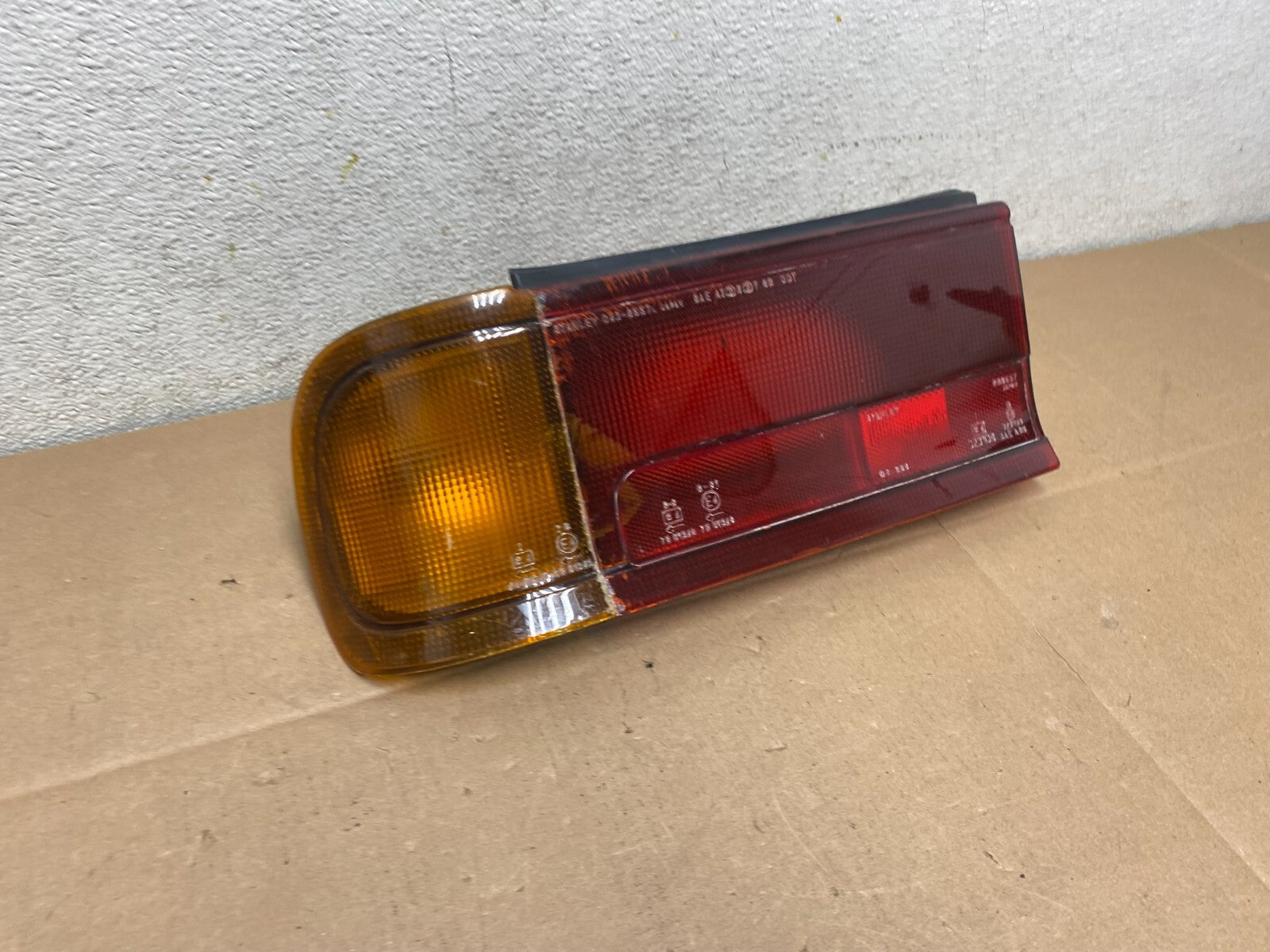 1989 to 1992 Mitsubishi Colt Hatchback Left Driver Side Tail Light Oem M3460 DG2