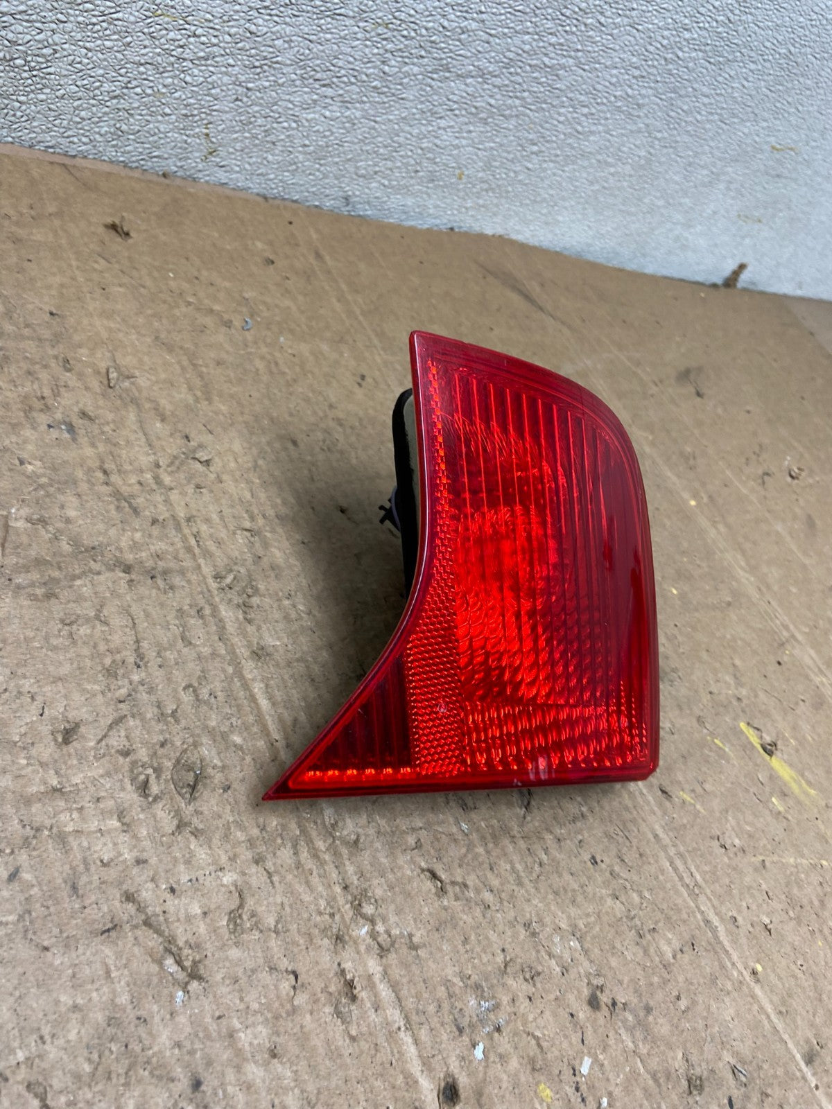 2004-2008 Audi A4 Sedan Right Passenger RH Side Inner Tail Light OEM AA4237 DW2