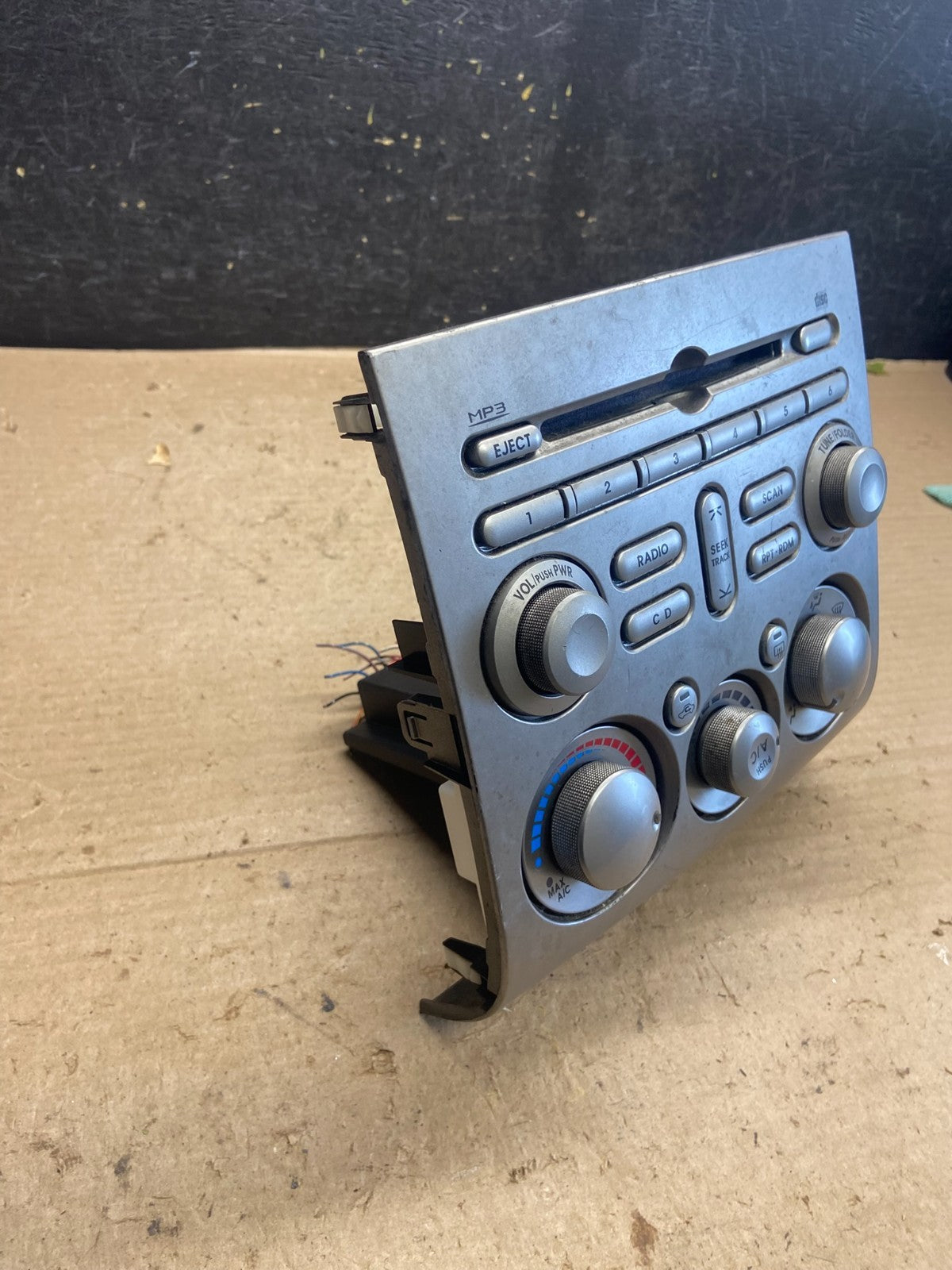 2009 2012 Mitsubishi Galant Radio A/C Heater Climate Control AH5347 DG4