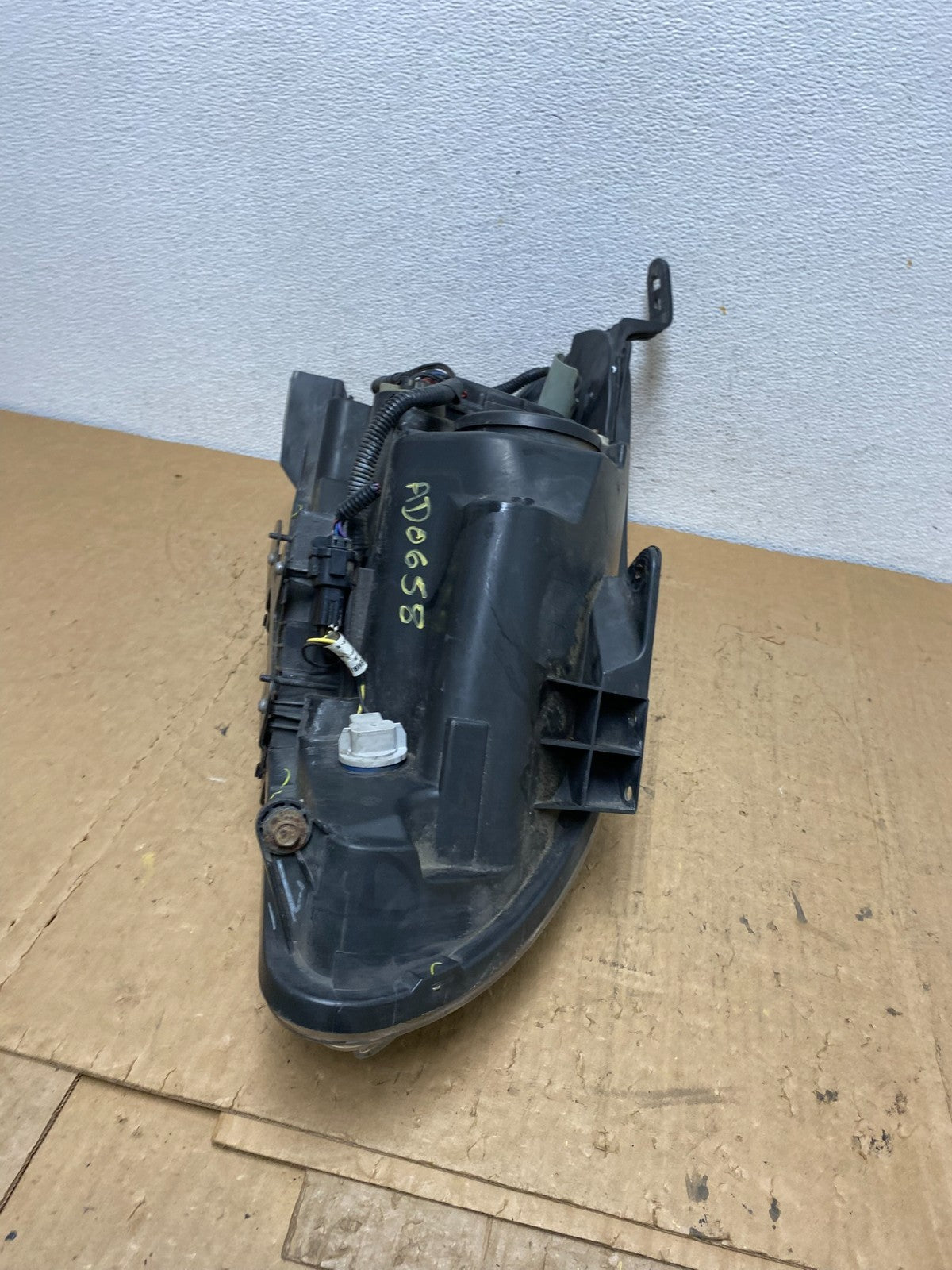 2013 - 2015 Nissan Sentra W/LED Halogen Left Driver LH Headlight AD0658 DW6