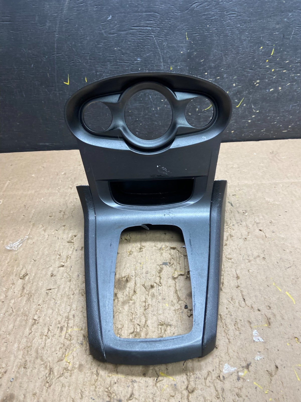 2011 to 2017 Ford Fiesta Center Console Shifter Bezel Trim T8719 DG0