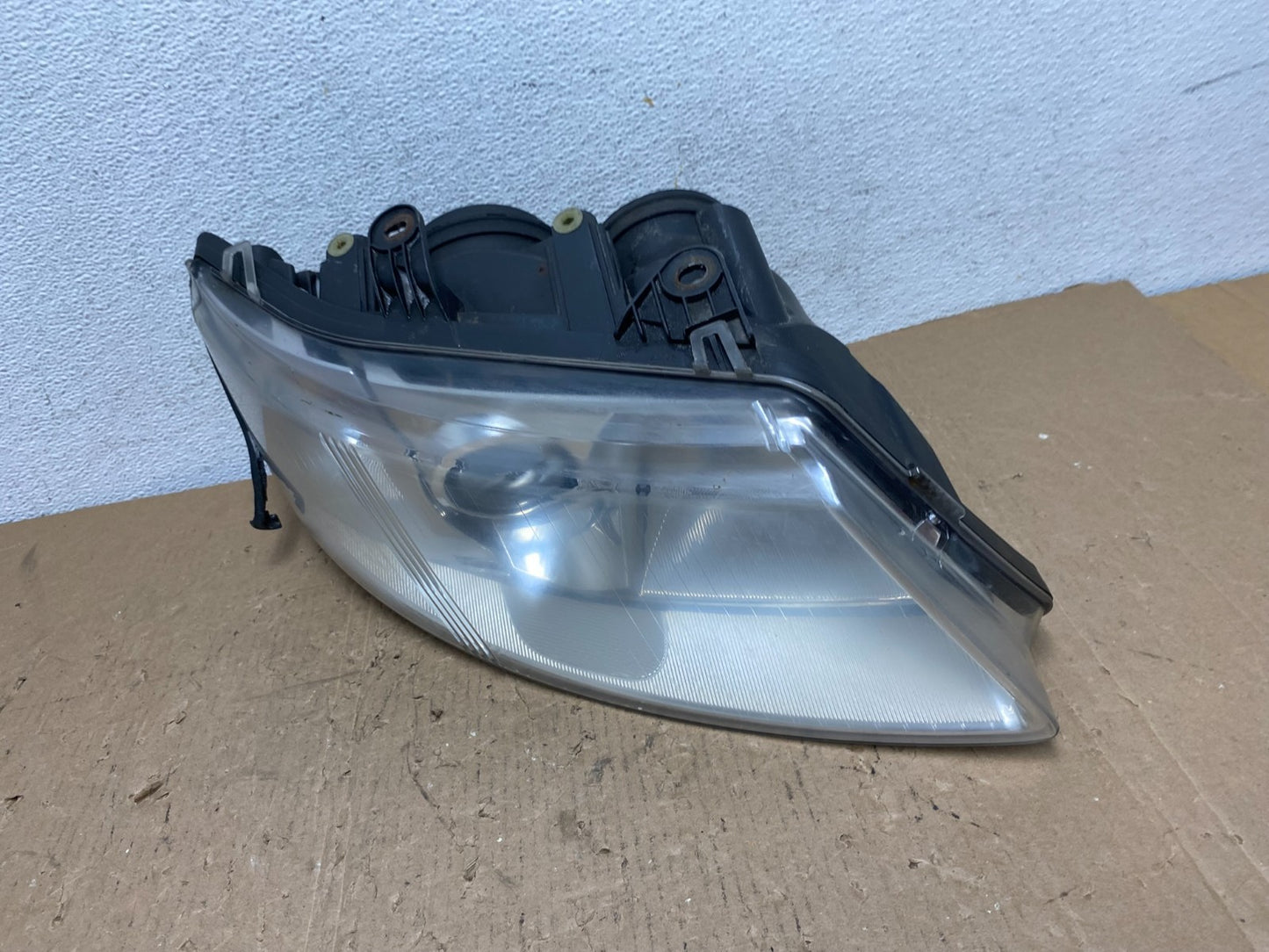 2003 - 2007 Saab 9-3 Right Passenger Headlight Halogen AD8216 DW1