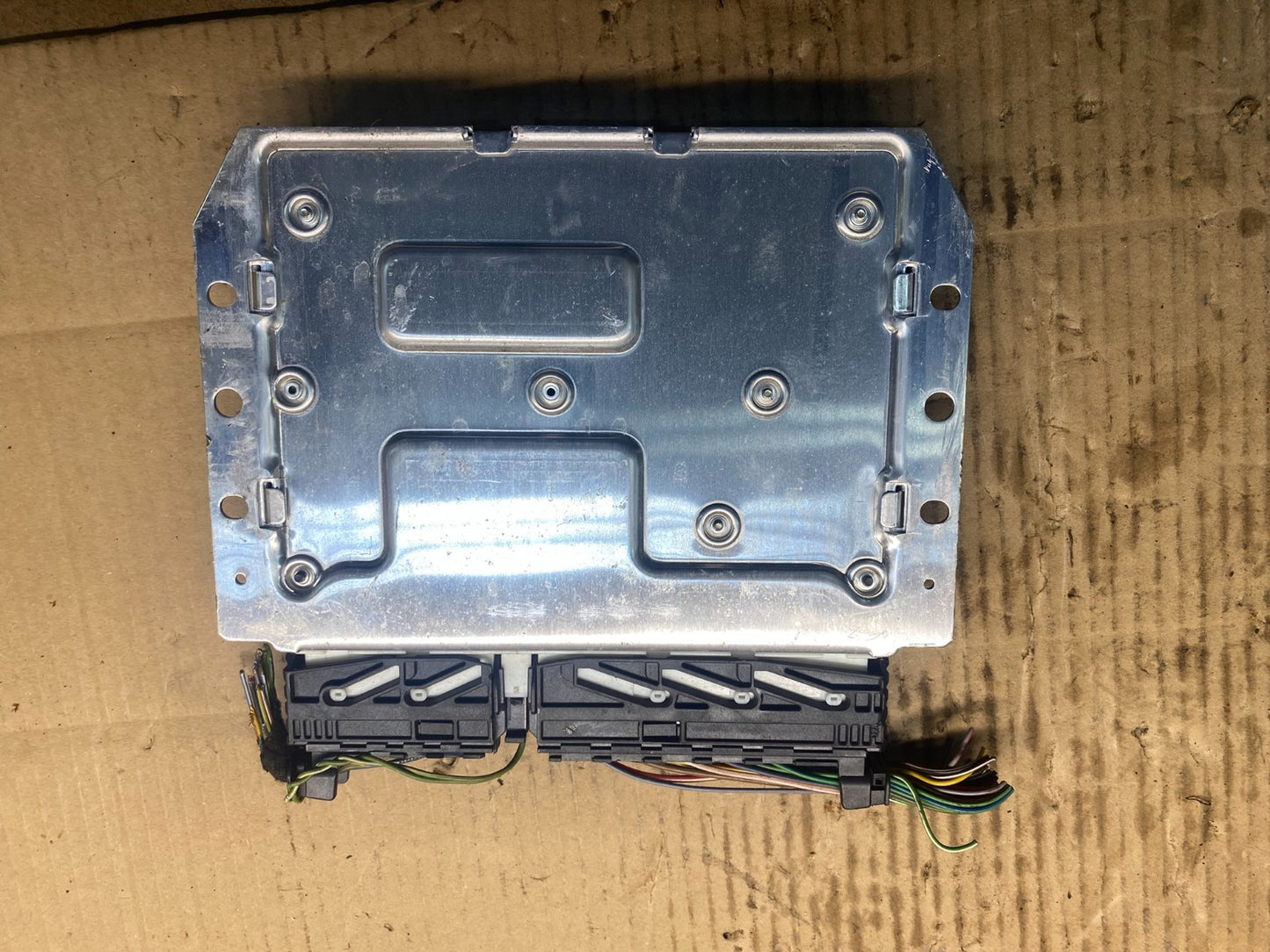 2000 to 2006 Mercedes S550 Suspension Control Unit AD0494 DG1