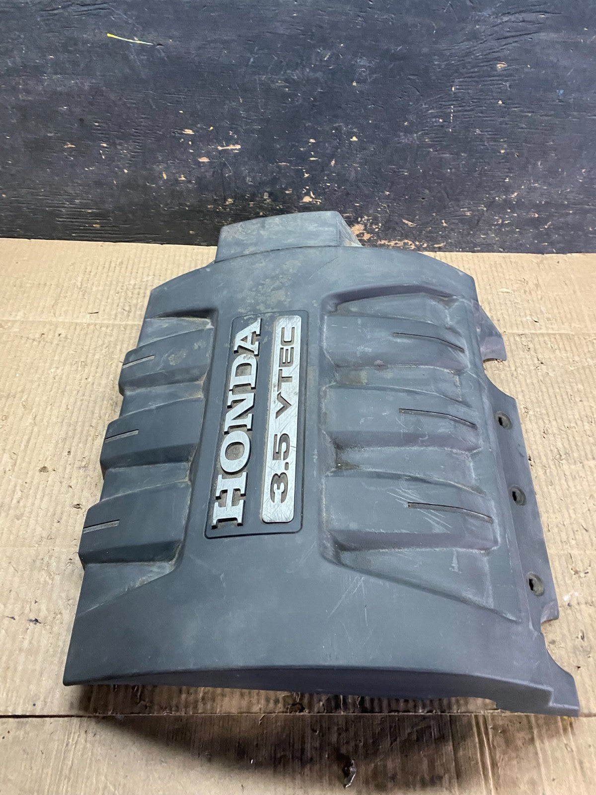 2006 to 2008 Honda Pilot Black Engine Cover OEM 3.5L T9621 DG3