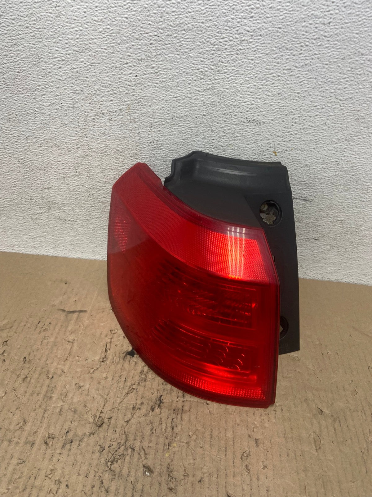 2010 to 2017 GMC Terrain Halogen Tail Light Left Driver Lh Side AF7041 LK0