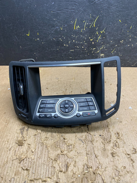 2008 - 2012 Infiniti G35 EX35 Radio Player Screen Panel Bezel AA0008 DG0