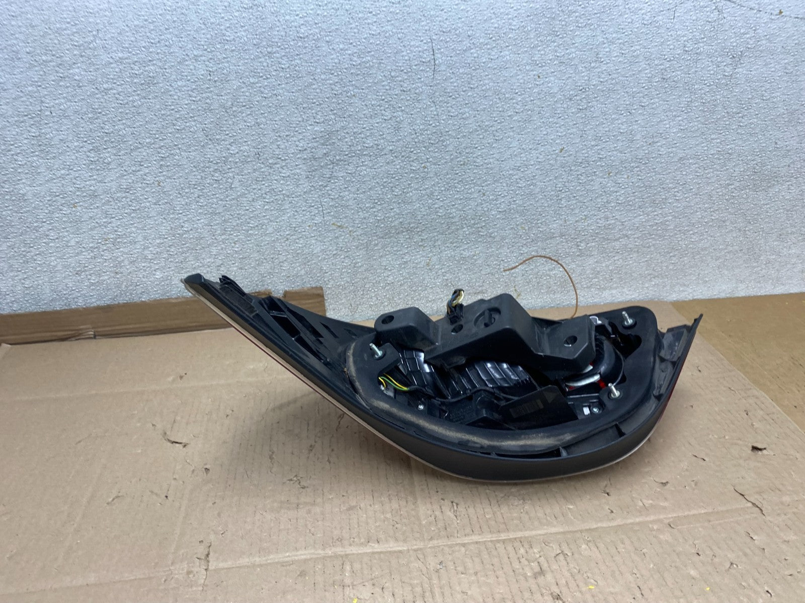 2008 2009 2010 BMW 5 525i 530i Left Driver Lh Tail Side Light Oem U6743 DW4