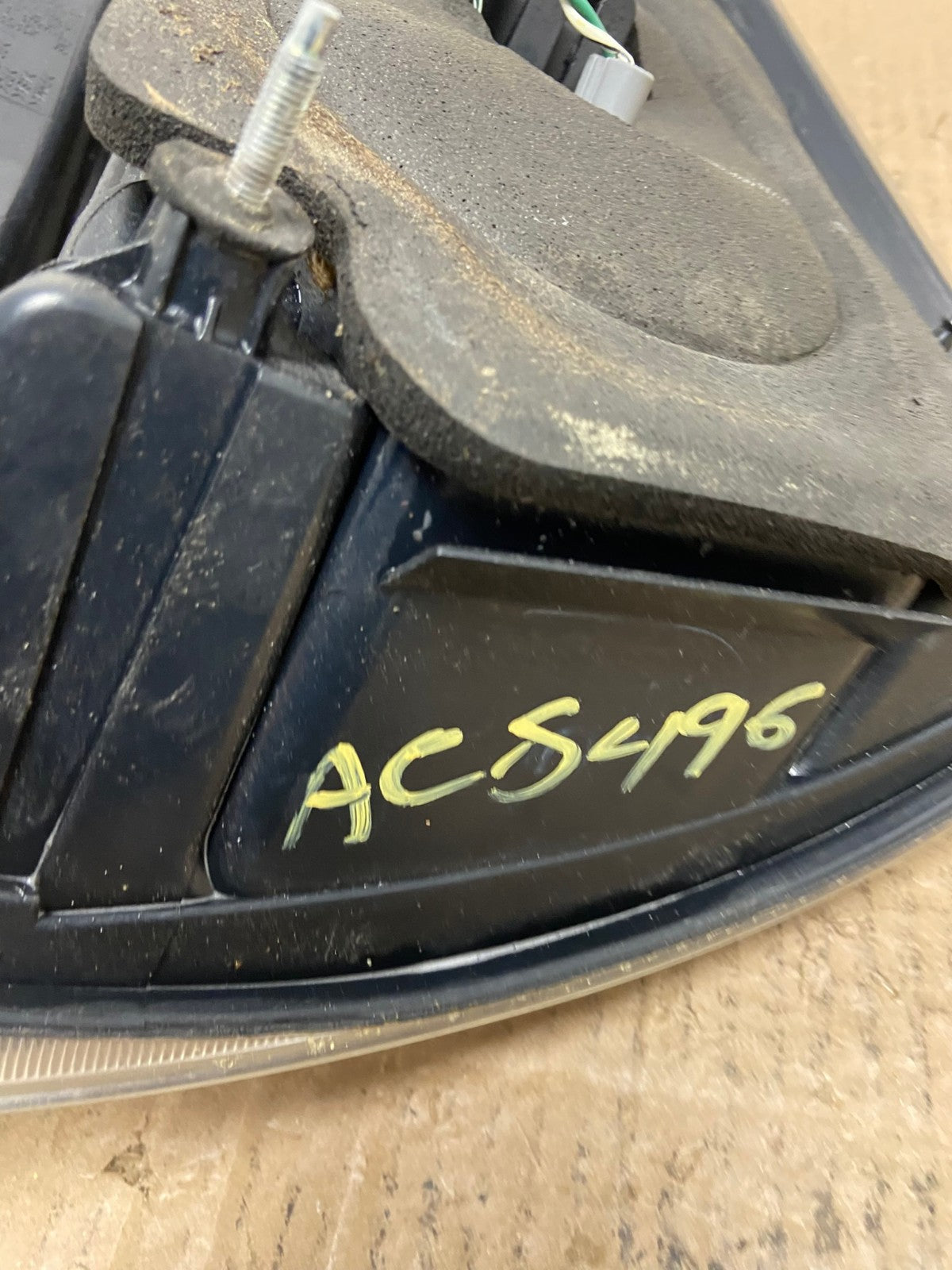 2006 2007 2008 2009 Toyota Prius Tail Light Left Driver LH AC5496 LK6