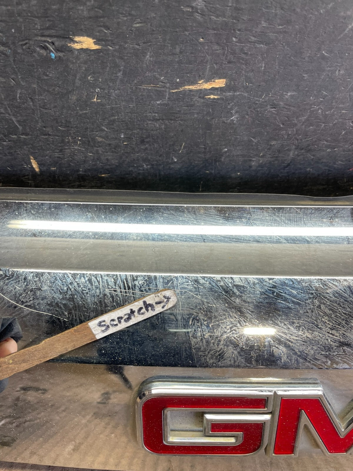 2011-2015 GMC Terrain Tailgate Liftgate Chrome Finish Molding Camera M2929 DG5