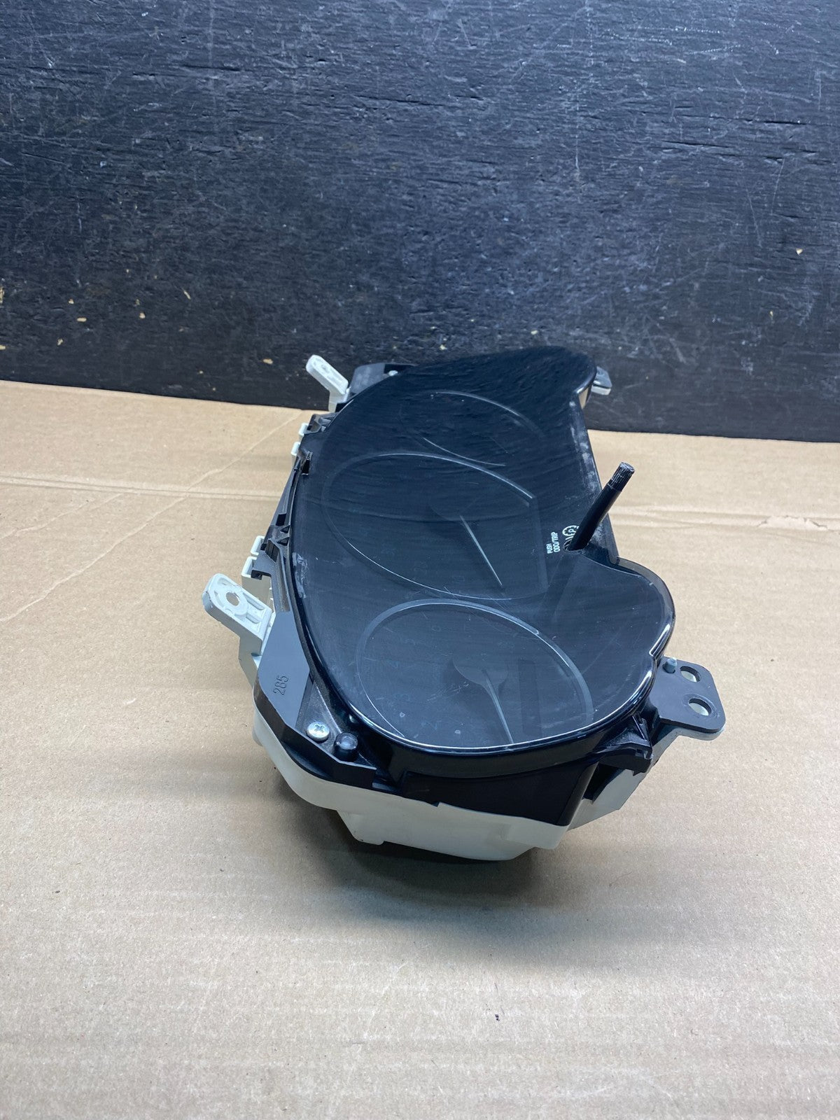 2007 Toyota Sienna Speedometer Cluster Gauge AH9829 DG1