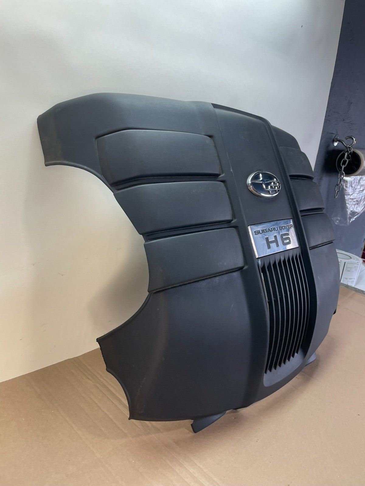 2007 to 2014 Subaru Tribeca 3.0L Factory Engine Cover 14025AA24A ai0597 DG2