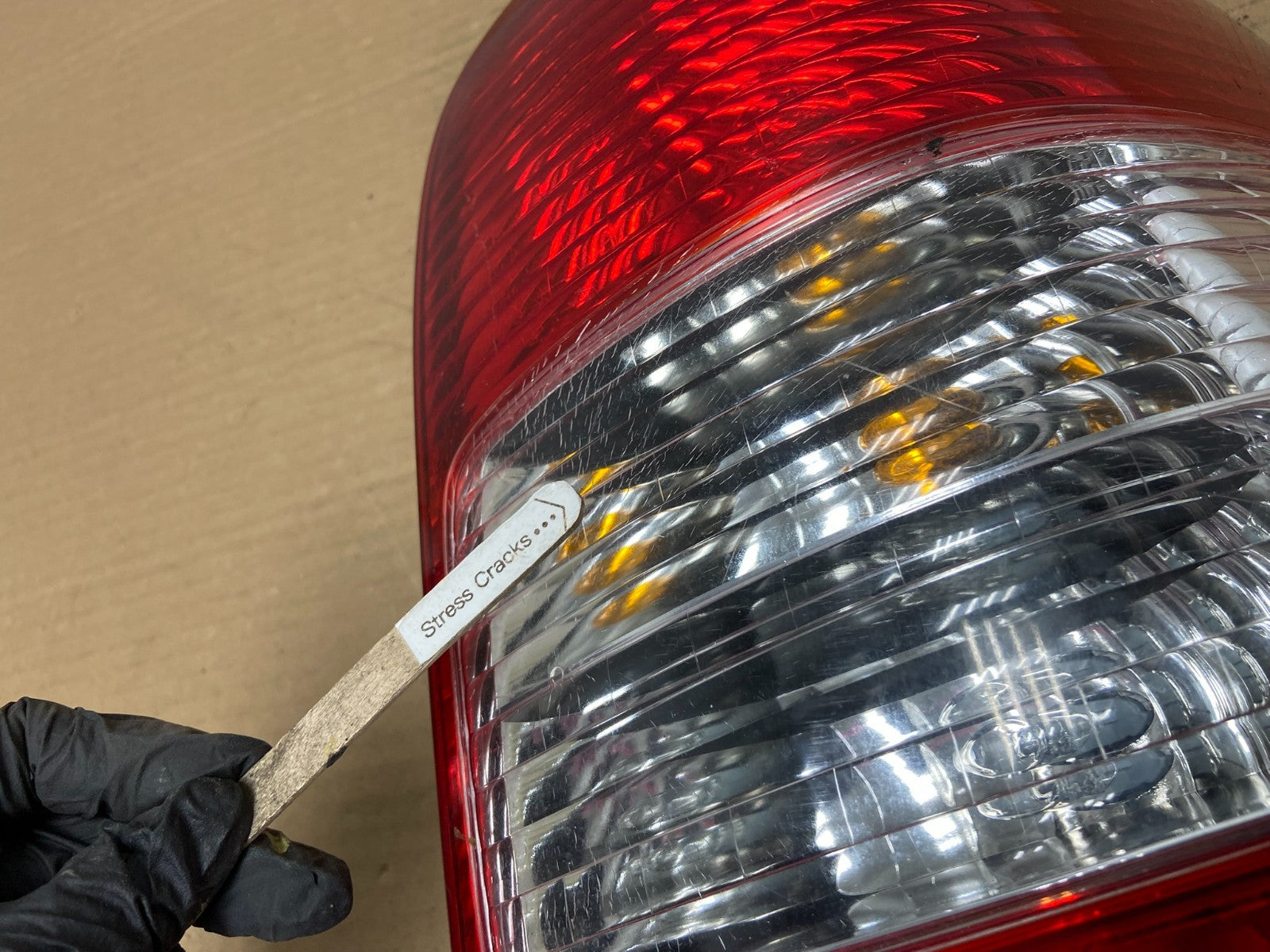 2000 2001 Mazda Mpv Right Passenger RH Side Tail Light AG8910 DW4
