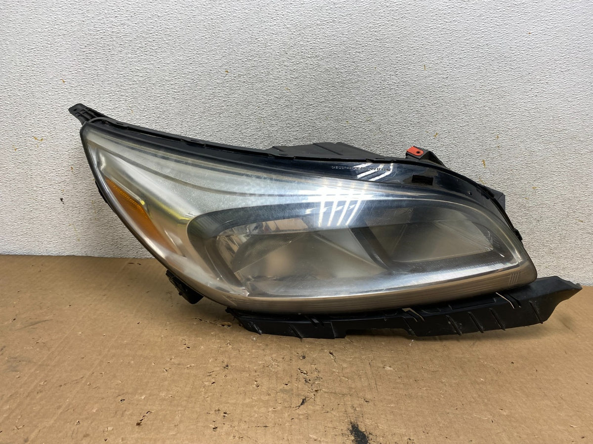 2013 - 2015 Chevrolet Malibu Right Passenger Halogen Headlight AI9034 DW0