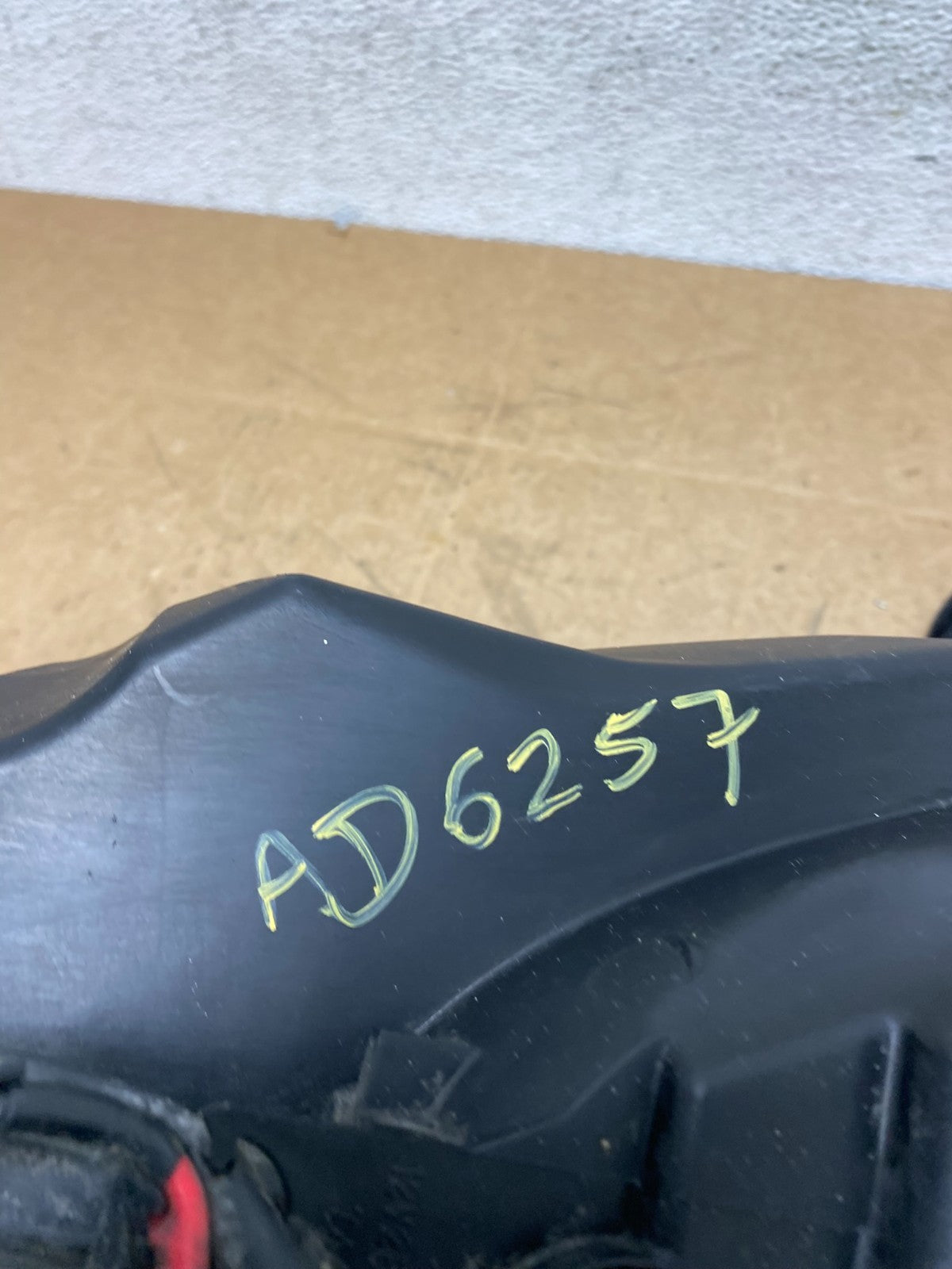 2009 - 2010 Mazda 6 Left Driver LH Side Halogen Headlight AD6257 DW9