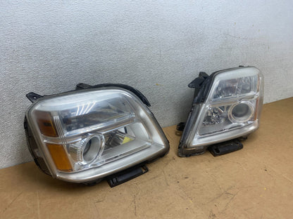 2010 to 2015 GMC Terrain Halogen Left+Right Side Headlights X4747 DW2