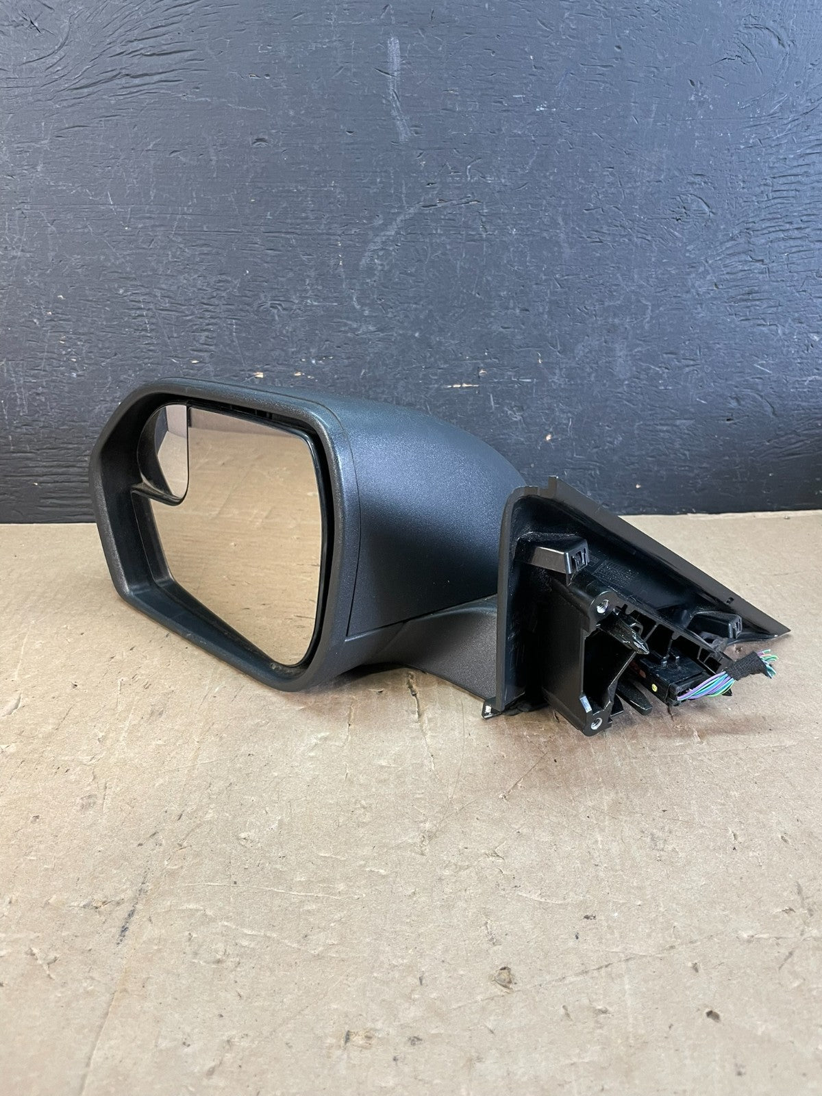 2020 to 2022 Ford Explorer Left Driver LH Side View Door Mirror AD5871 DW2