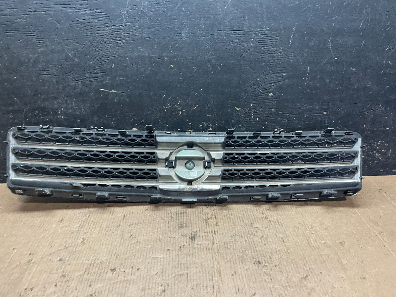 2009 to 2011 Nissan Maxima Front Upper Grill Grille Oem Z8110 DG7