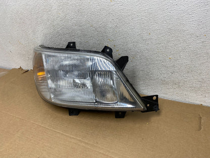 2005 to 2006 Mercedes Sprinter Right Passenger Headlight Halogen AH3102 DW2