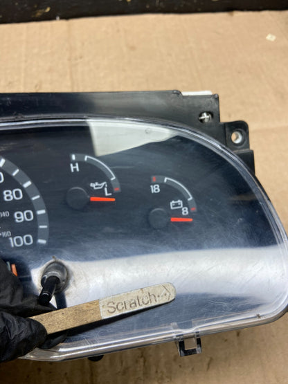 1999 to 2002 Ford E150 E250 E350 VAN Gauge Speedometer Cluster AB17713