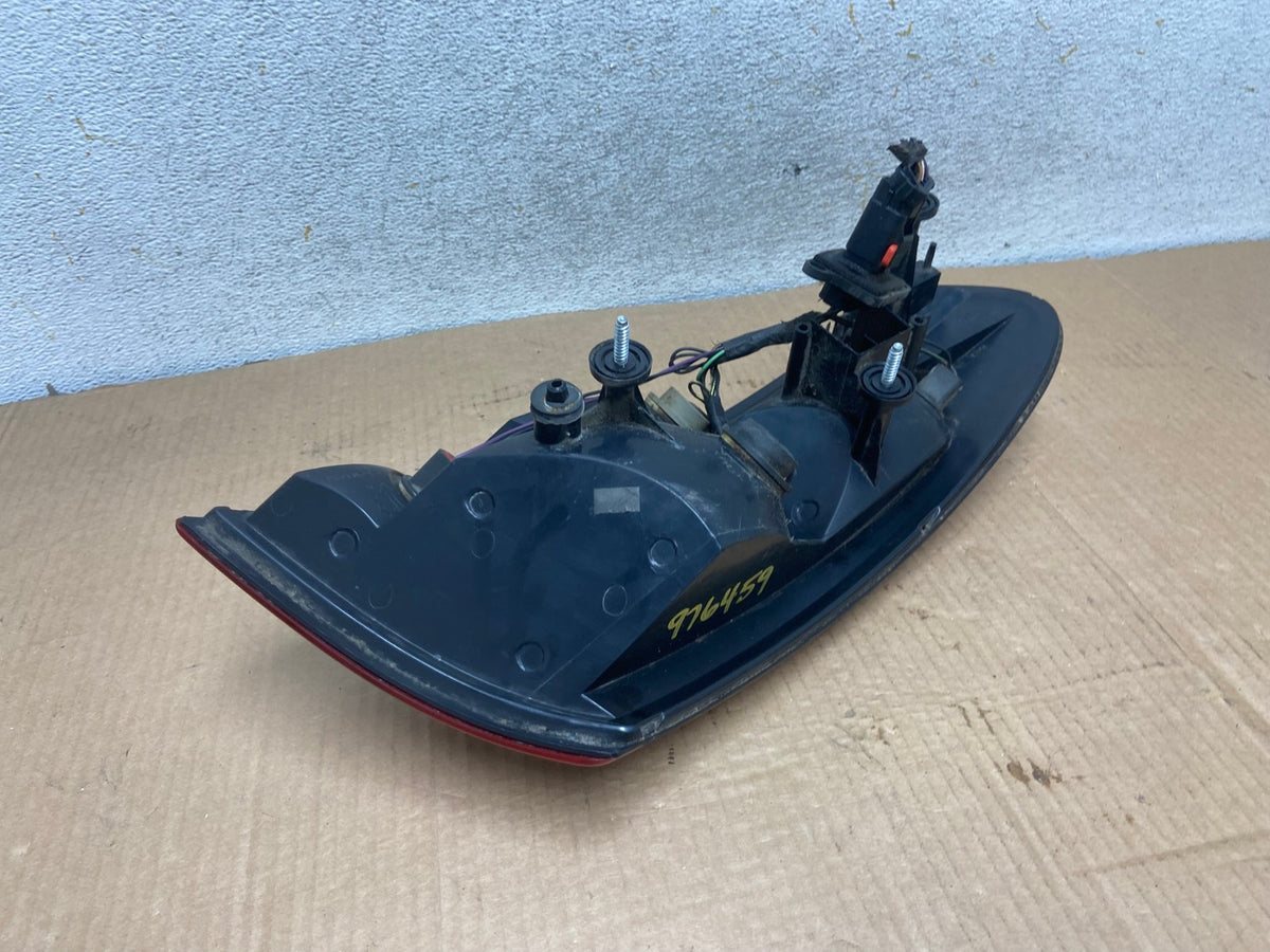 2001-2006 Chrysler Sebring Convertible Right Side Tail Light AI6950 LK4