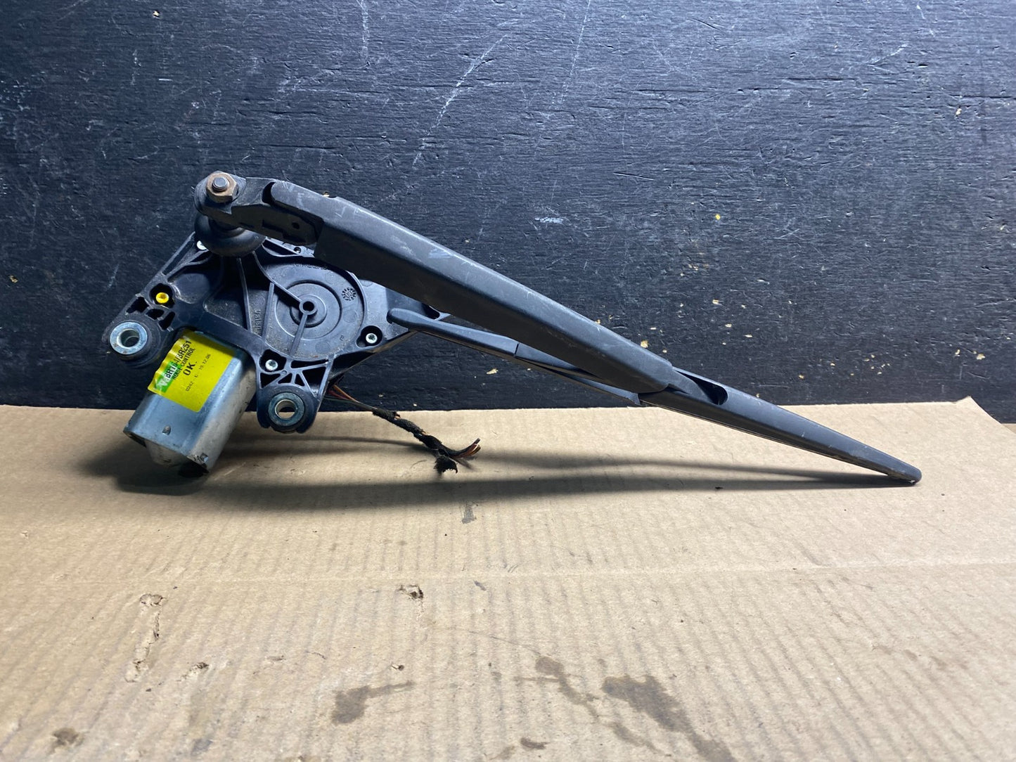 2006-2013 Mercedes GL450 ML500 R550 Rear Glass Windshield Wiper Motor z4827 DG0