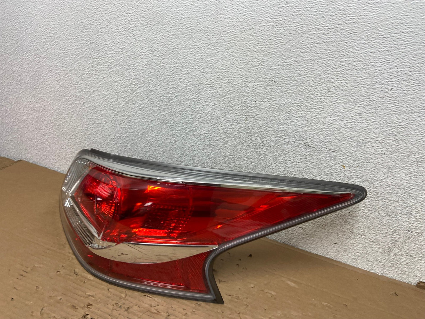 2013 2014 2015 Nissan Altima Right Passenger RH Side Tail Light AD4308 LK1