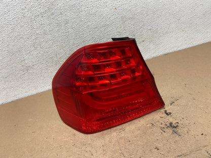 2009 2010 BMW 323i 325i 328i 335i 3 Series Left Driver Tail Light AF4855 LK0
