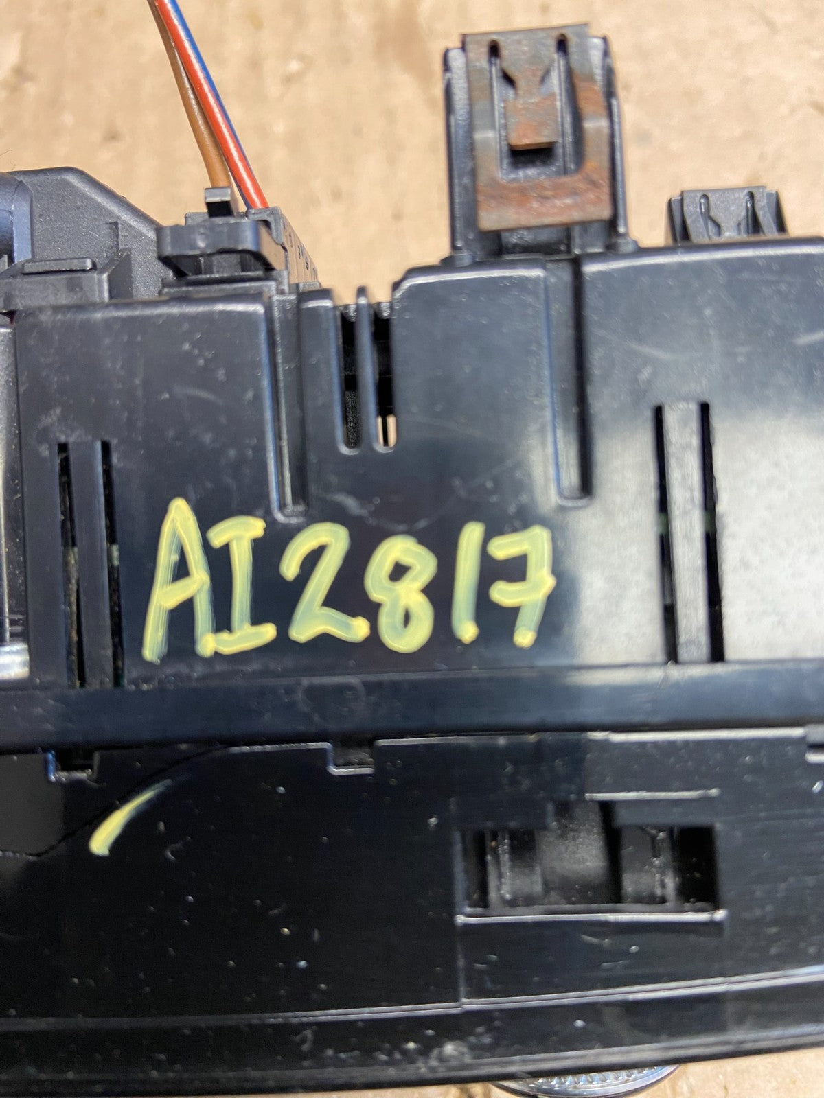 2011 - 2014 Audi A8 Front Heater AC Climate Control Panel ai2817 DG6