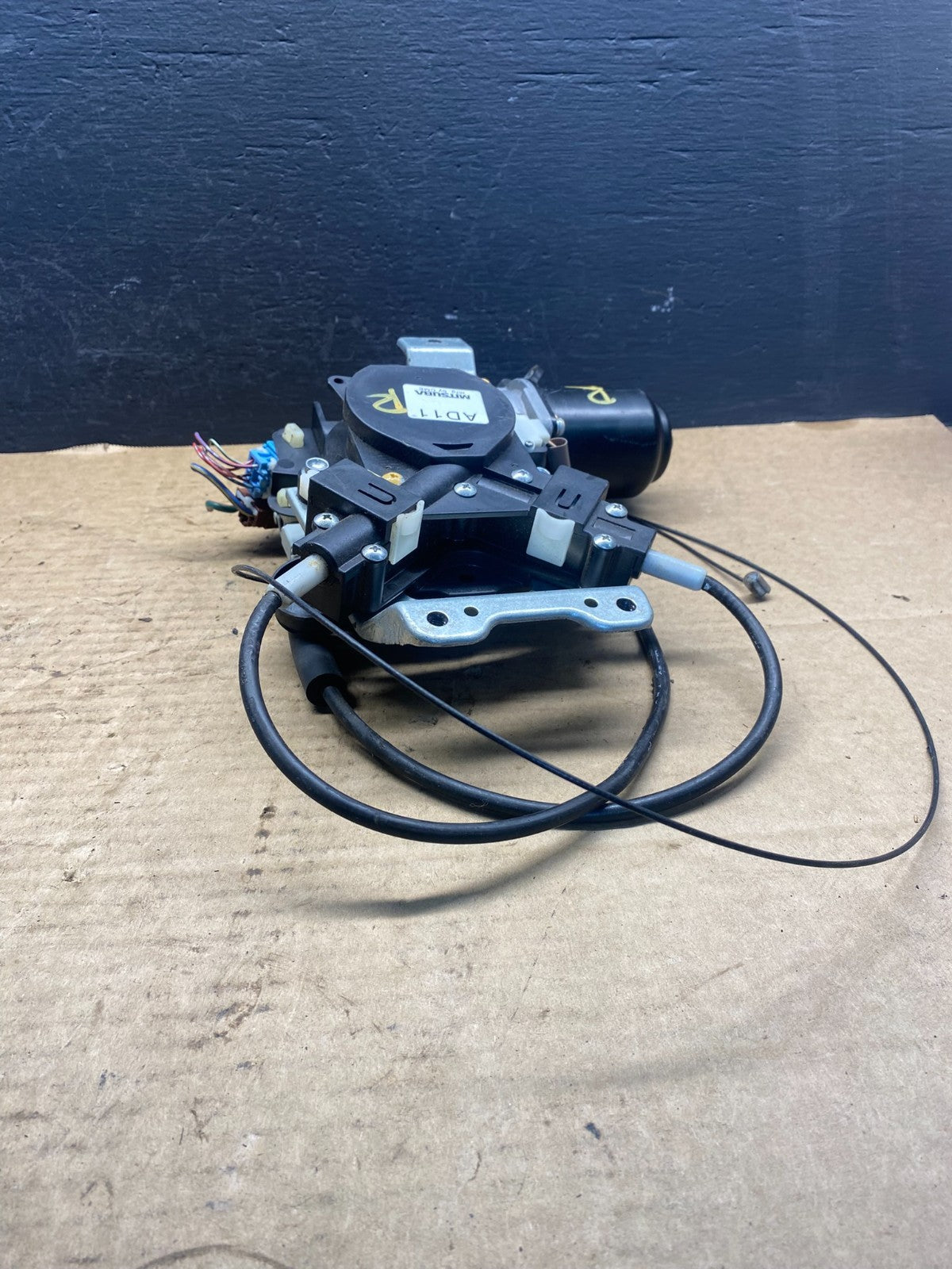 2005 - 2010 Honda Odyssey Rear Right Sliding Door Lock Actuator Motor AC7998 DG3