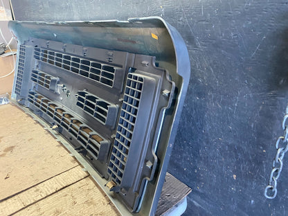 2008 to 2014 Ford Econoline E150 E250 Front Upper Chrome Grill Grille x0043 DG8