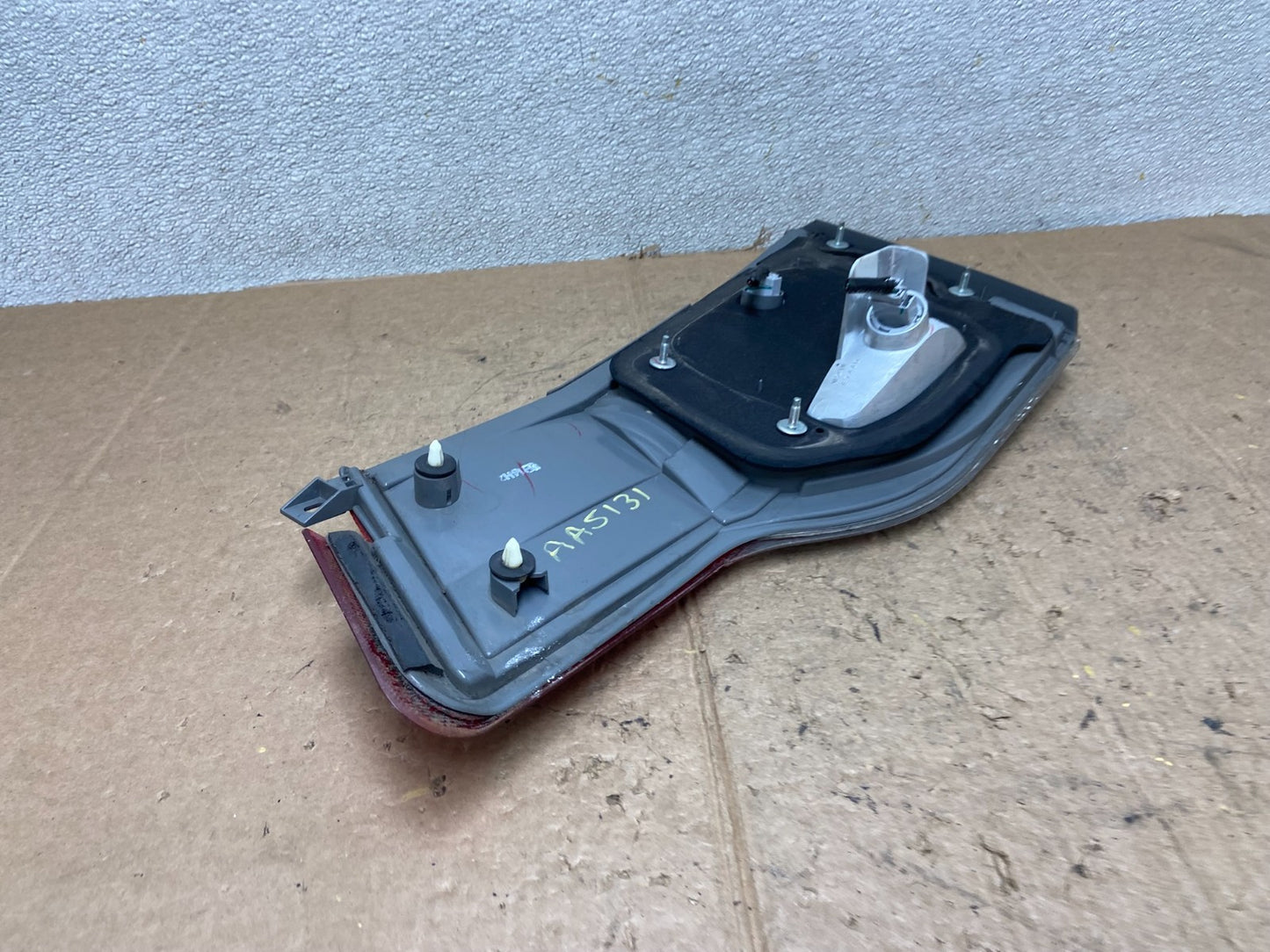 2008 to 2010 Honda Odyssey Left Driver LH Side Tail Light Inner AA51316