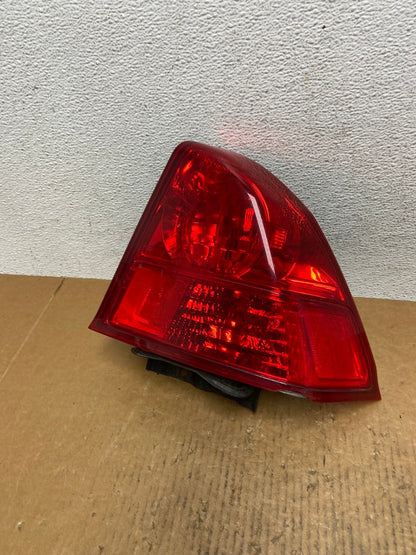 2001 -2003 Honda Civic Sedan Right Passenger Side Tail Light AE1200 LK0