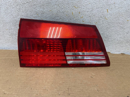 2004 - 2005 Toyota Sienna Left Driver LH Side Inner Tail Light AH8351 LK0