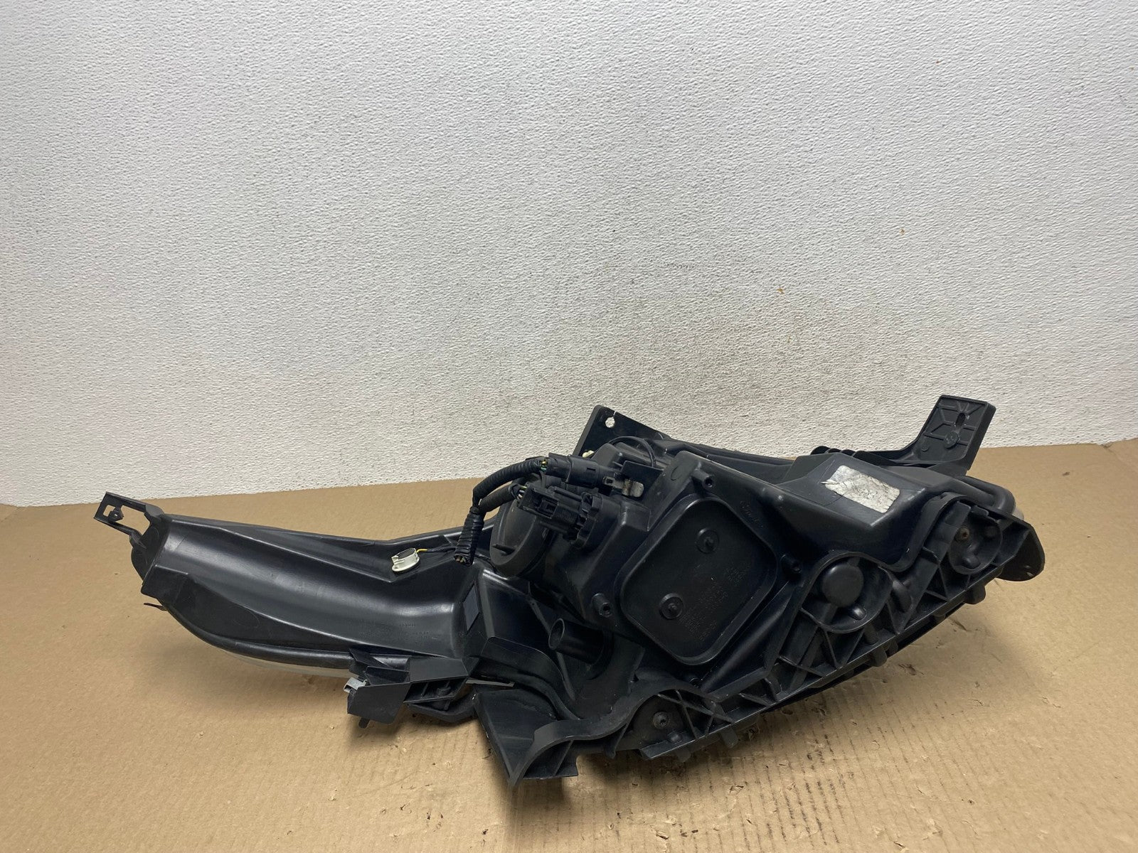 2011 to 2015 Ford Explorer Left Driver LH Halogen Headlight AE7123 LK6