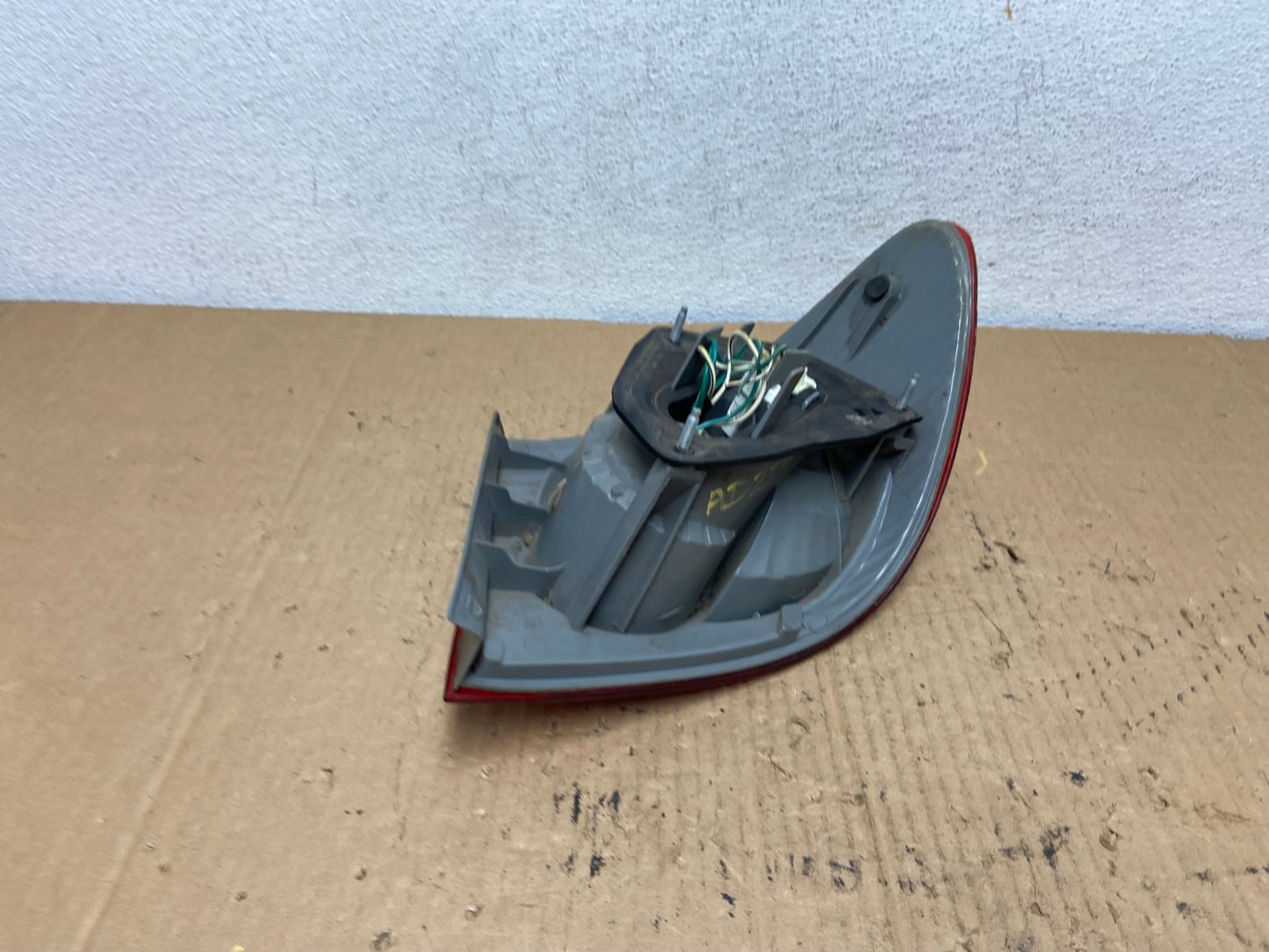 2003 to 2005 Toyota Corolla Left Driver Lh Side Tail Light AD2362 LK4