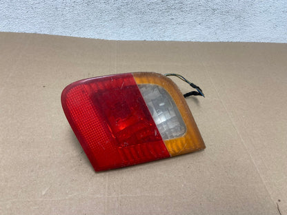 2002 - 2005 BMW 3 E46 Series Right Passenger Inner Tail Light AE4841 LK0