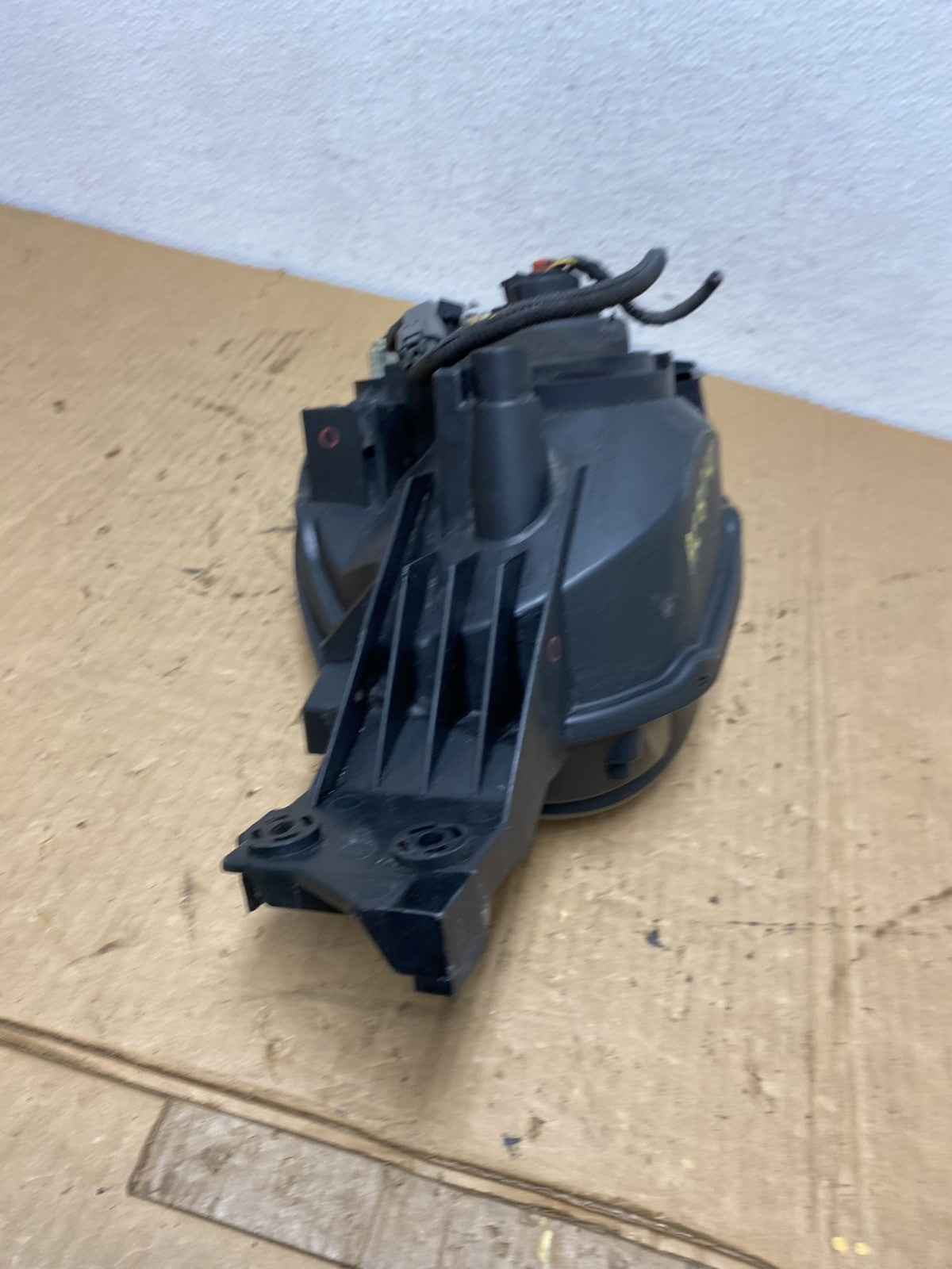 2002 to 2003 Subaru Impreza Right Passenger RH Halogen Headlight ac8141 DG8