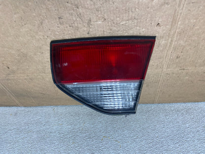 1997 to 1998 Mitsubishi Galant Right Passenger RH Inner Tail Light Oem y5952 DG0
