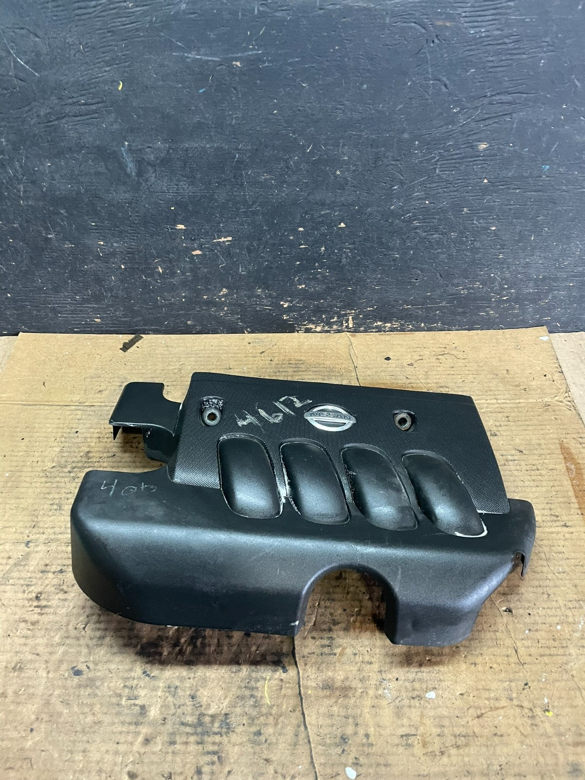 2007 to 2012 Nissan Versa Engine Motor Cover OEM Q9875 DG0