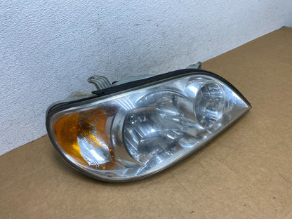 2002 to 2005 Kia Sedona Right Passenger RH Side Headlight DEPO AD4470 DW2