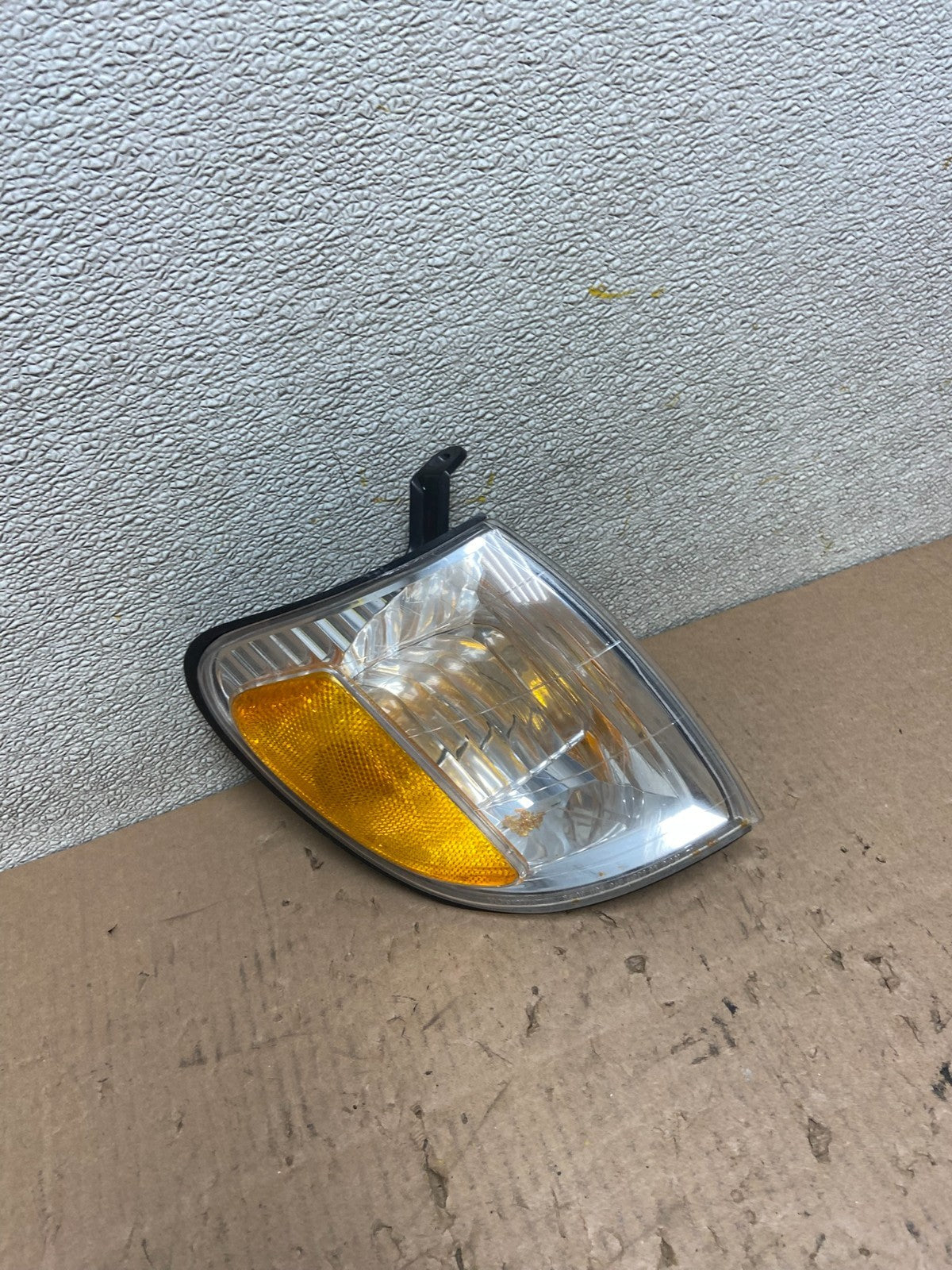 1992-1994 Mercedes W140 S600SEL S600 Right Passenger RH Turn Signal OEM Y0166 DG2