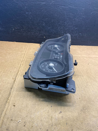 2009 to 2011 Lincoln Town Car Speedometer Gauge Cluster AD4839 DG1
