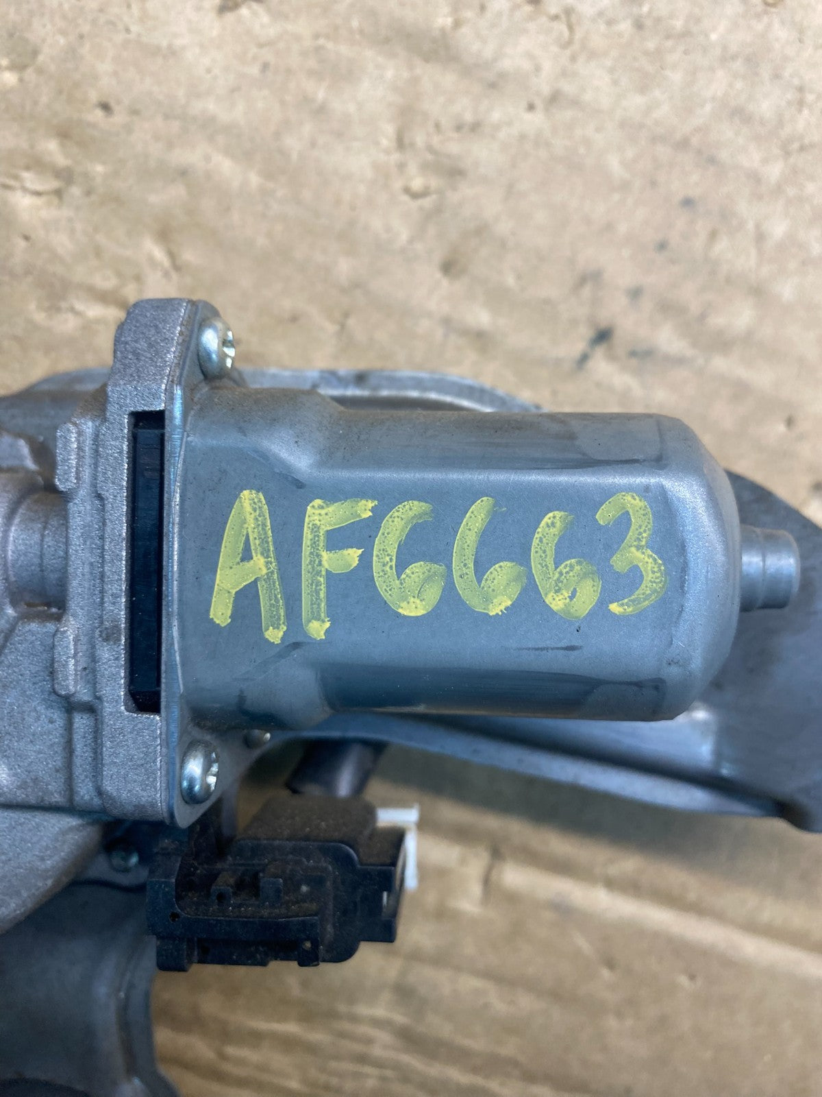 2012 to 2017 Mazda 5 Windshield Rear Wiper Motor AF6663 DG7