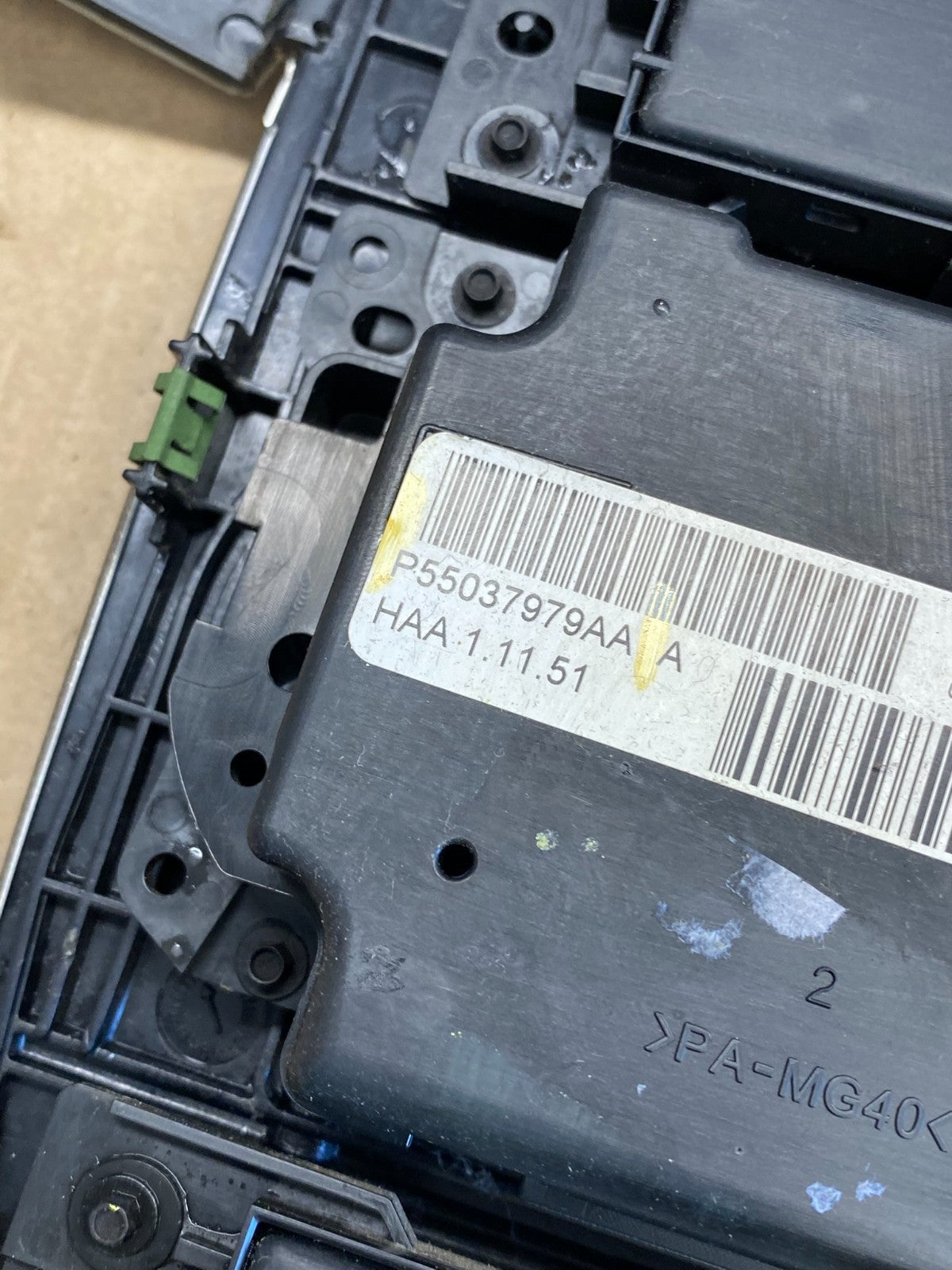2008 2009 2010 Jeep Commander Grand Cherokee A/C Climate Control Bezel AB8819 DG5